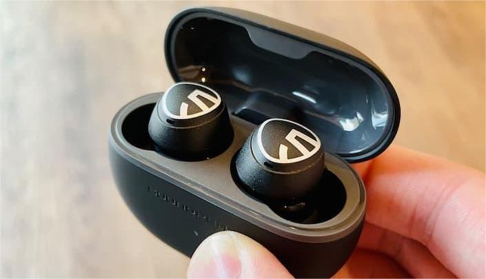 SOUNDPEATS Mini Pro レビュー。コスパ最強。アンダー1万円で、ANC搭載、音質○、おしゃれなノイズキャンセリングイヤホン。